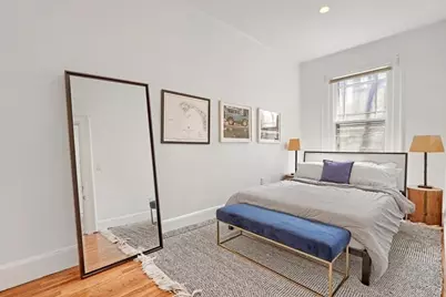 240 Marlborough St #3R, Boston, MA 02116 - Photo 3