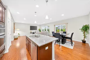 24 Cherry Ln, Hopkinton, MA 01748 - Photo 7