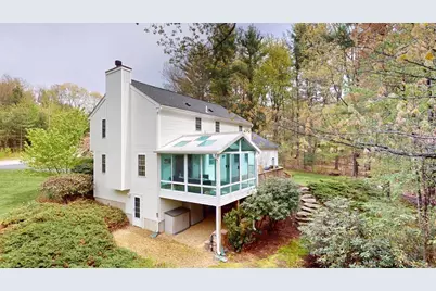 8 Lynnwood Dr, Rutland, MA 01543 - Photo 5