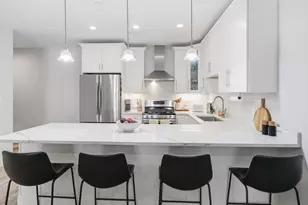 45 L St, Boston, MA 02127 - Photo 13