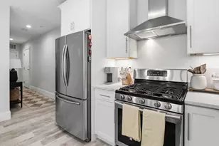 45 L St, Boston, MA 02127 - Photo 9