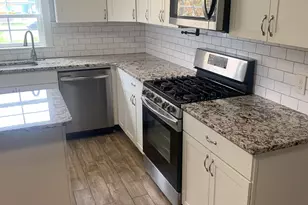 68 Shawmut St, Revere, MA 02151 - Photo 5