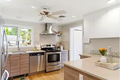 6 Donald St, Lexington, MA 02420 - Photo 11