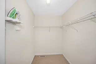 21 Colonial Farm Rd, Haverhill, MA 01832 - Photo 23