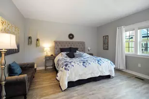 19 Brigham Farm Ln, Bolton, MA 01740 - Photo 9