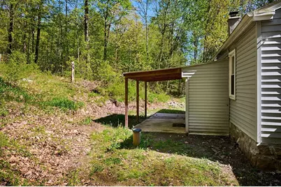 140 Amherst Rd, Belchertown, MA 01007 - Photo 23