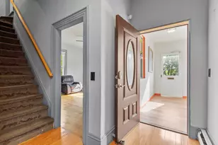 11 Wayne St, Worcester, MA 01603 - Photo 7