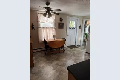 1306 Main Street #6, Holden, MA 01520 - Photo 3