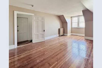 587 Haverhill Street #6, Lawrence, MA 01841 - Photo 5
