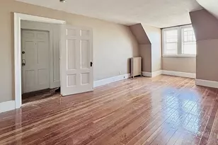 587 Haverhill St, Lawrence, MA 01841 - Photo 5