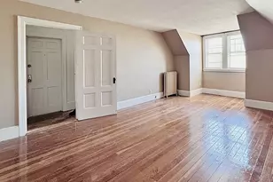 587 Haverhill St, Lawrence, MA 01841 - Photo 5