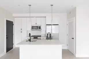 425 Border St, Boston, MA 02128 - Photo 17