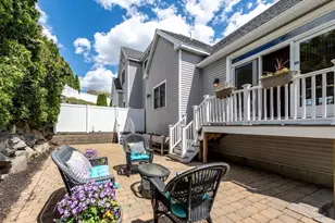 597 Main St, Stoneham, MA 02180 - Photo 33