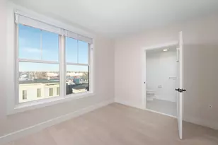 425 Border St, Boston, MA 02128 - Photo 13