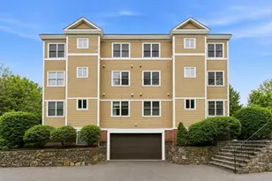 11 Cheriton Rd, Boston, MA 02132 - Photo 19