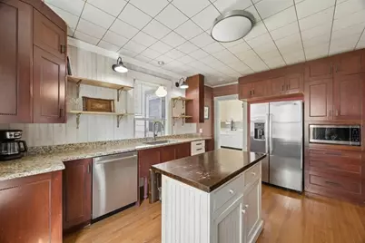 216 Walnut Street, Clinton, MA 01510 - Photo 3