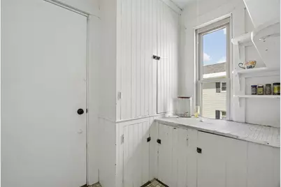 216 Walnut Street, Clinton, MA 01510 - Photo 15