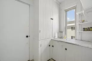 216 Walnut St, Clinton, MA 01510 - Photo 15
