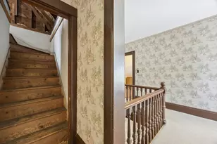 216 Walnut St, Clinton, MA 01510 - Photo 33