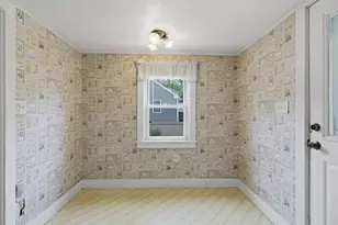 1 Brookhaven Rd, Worcester, MA 01606 - Photo 17
