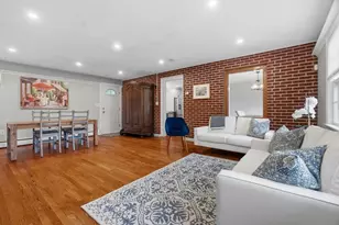 25 Cambridge Rd, Woburn, MA 01801 - Photo 17