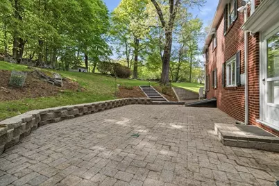 25 Cambridge Road, Woburn, MA 01801 - Photo 25