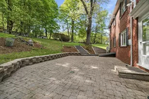 25 Cambridge Rd, Woburn, MA 01801 - Photo 25