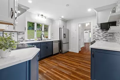 25 Cambridge Road, Woburn, MA 01801 - Photo 7