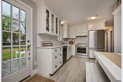 19 Beyer Dr, Easthampton, MA 01027 - Photo 9