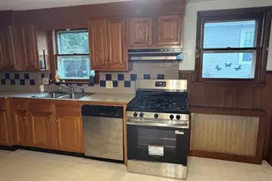 74 Gates Ave, East Longmeadow, MA 01028 - Photo 9