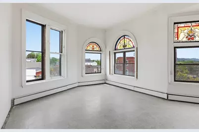 45 Main St #10, Amesbury, MA 01913 - Photo 5