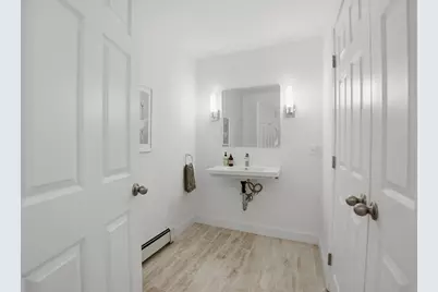 233 Narragansett Ave, Lanesborough, MA 01237 - Photo 39