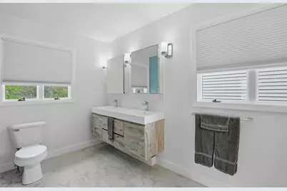 233 Narragansett Ave, Lanesborough, MA 01237 - Photo 27