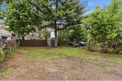 48 Vine St, Lynn, MA 01905 - Photo 11