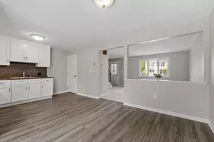13 Warren Ave, Chelmsford, MA 01824 - Photo 7