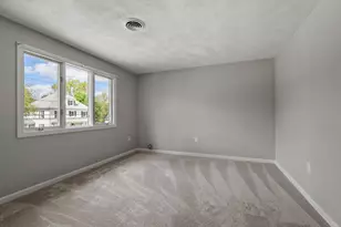13 Warren Ave, Chelmsford, MA 01824 - Photo 9