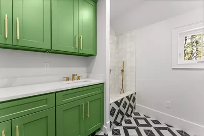 150 Fruit St, Hopkinton, MA 01748 - Photo 19