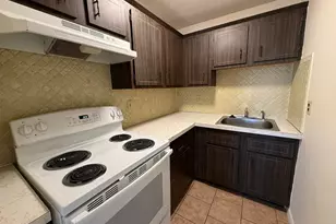 154 Main St, Everett, MA 02149 - Photo 3