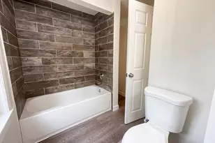 146 Hayward St, Braintree, MA 02184 - Photo 11