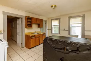 76 Leighton St, Fitchburg, MA 01420 - Photo 17