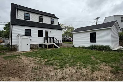 589 Weld St, Boston, MA 02132 - Photo 19