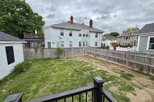 589 Weld St, Boston, MA 02132 - Photo 21