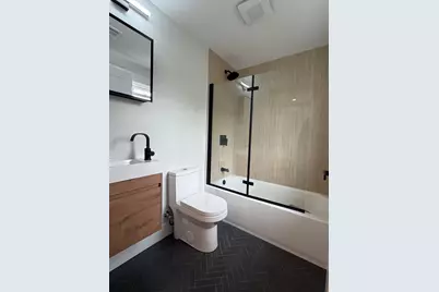 589 Weld St, Boston, MA 02132 - Photo 13