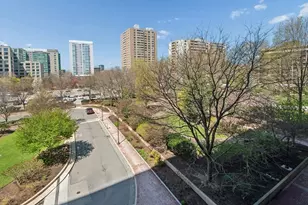 9 Hawthorne Pl, Boston, MA 02114 - Photo 23