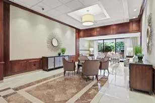9 Hawthorne Pl, Boston, MA 02114 - Photo 29
