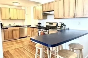 23 Monmouth St, Somerville, MA 02143 - Photo 3