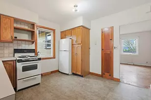 164 Cross Rd, Dartmouth, MA 02747 - Photo 9
