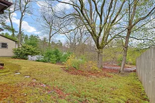 164 Cross Rd, Dartmouth, MA 02747 - Photo 27