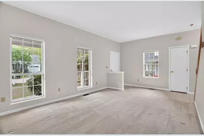 9 Grover Ln, Foxboro, MA 02035 - Photo 3