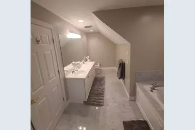 31 Chestnut St, Foxboro, MA 02035 - Photo 15
